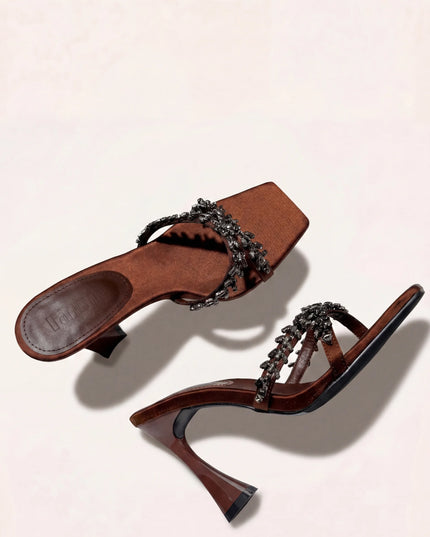 NOIR ÉCLAT HEELS
